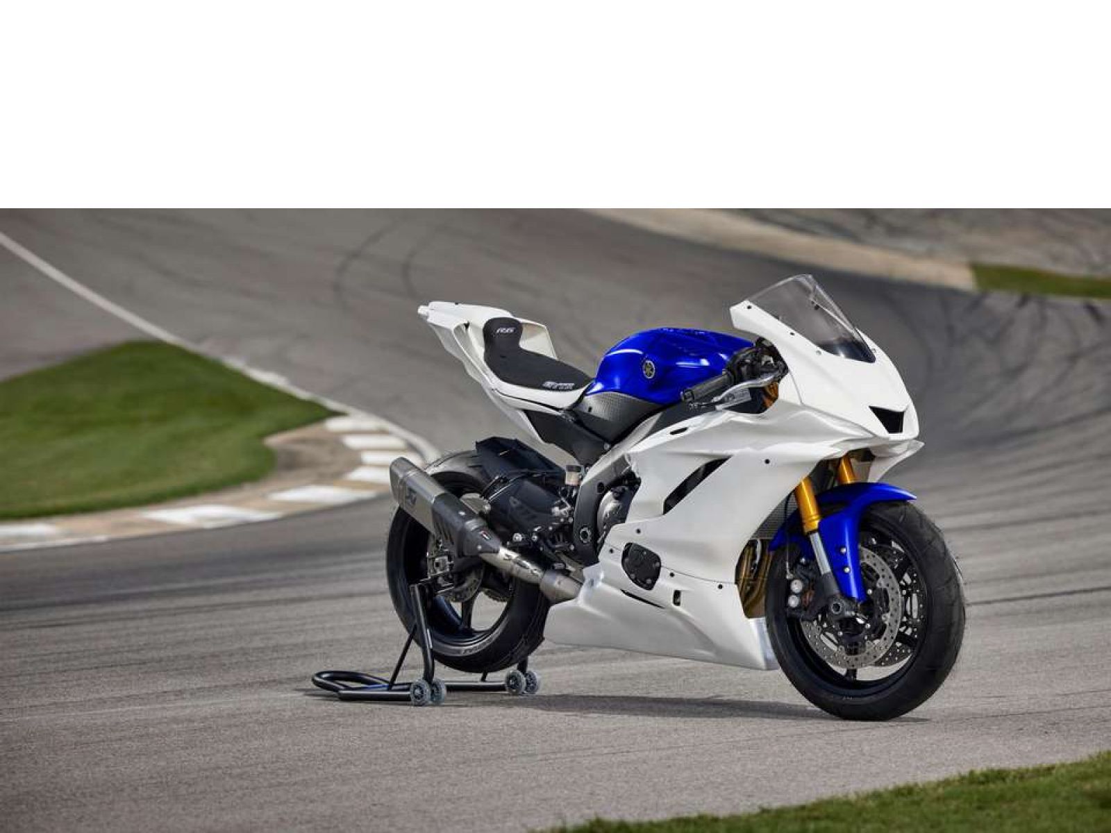 Мотоцикл YAMAHA R6 Race GYTR (Tech Black - white) 2023